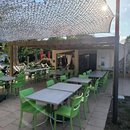 Kamp alanı Mobil-home - Le Marie Elodie 85 *