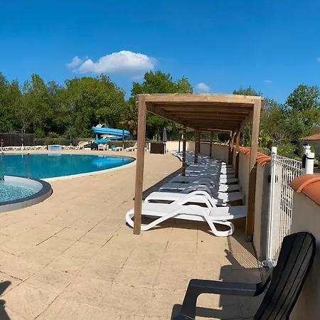 Mobil-home - Le Marie Elodie 85 אתר קמפינג